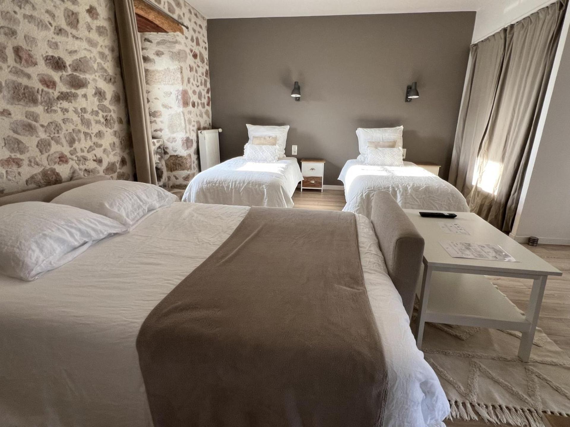 La Milliere - Piscine & Campagne - Cathelineau & Lescure Bed and Breakfast Le Poiré-sur-Vie Exterior foto
